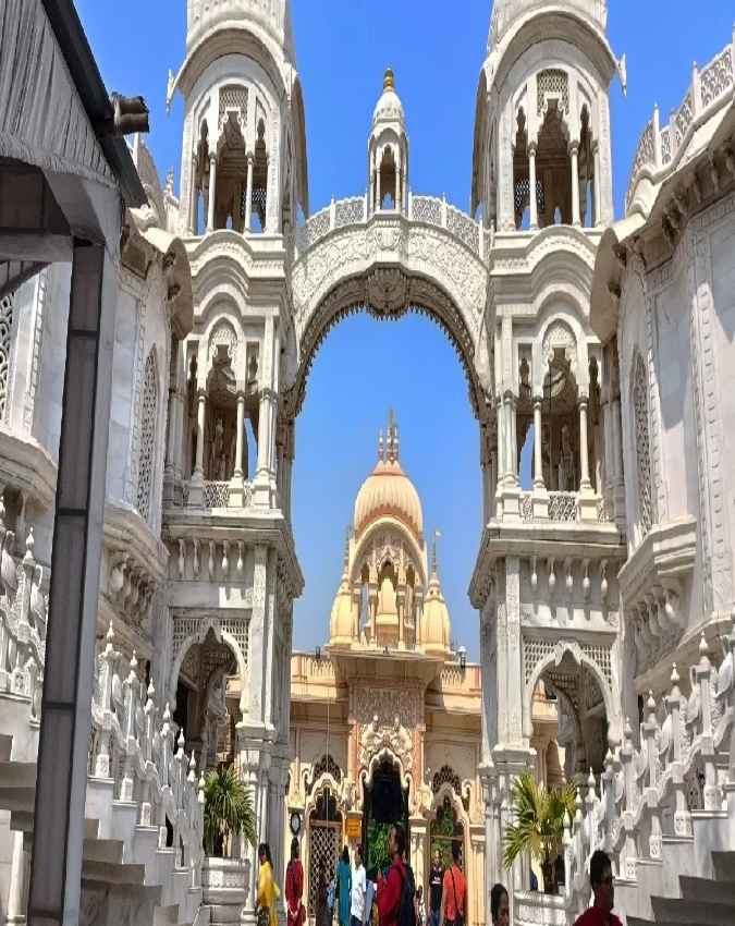 वृंदावन में भी मांस, मछली, अडें की बिक्री पर रोक 