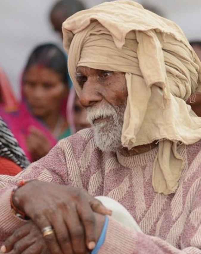 आर्थिक सहायता से आगे नैतिक जिम्मेदारी