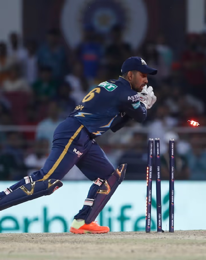 WK MS Dhoni WK MS Dhoni-1-2-3-4