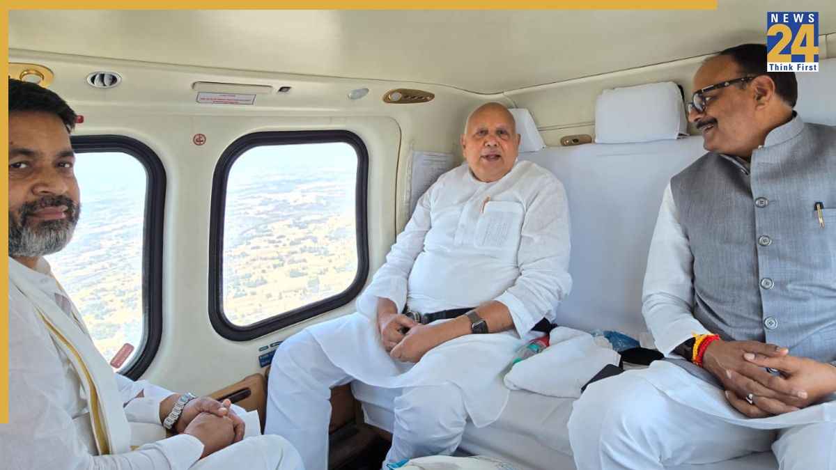 सीएम योगी के निर्देश पर उप मुख्यमंत्री बृजेश पाठक व कृषि मंत्री सूर्य प्रताप शाही ने किया हवाई सर्वे