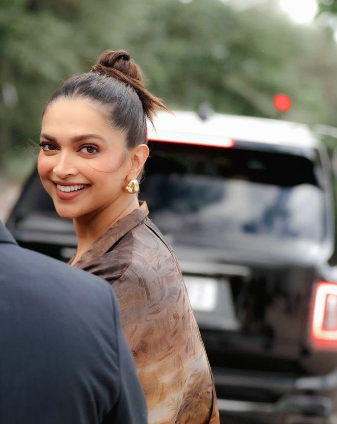 Deepika Padukone skincare routine-1-2-3-4