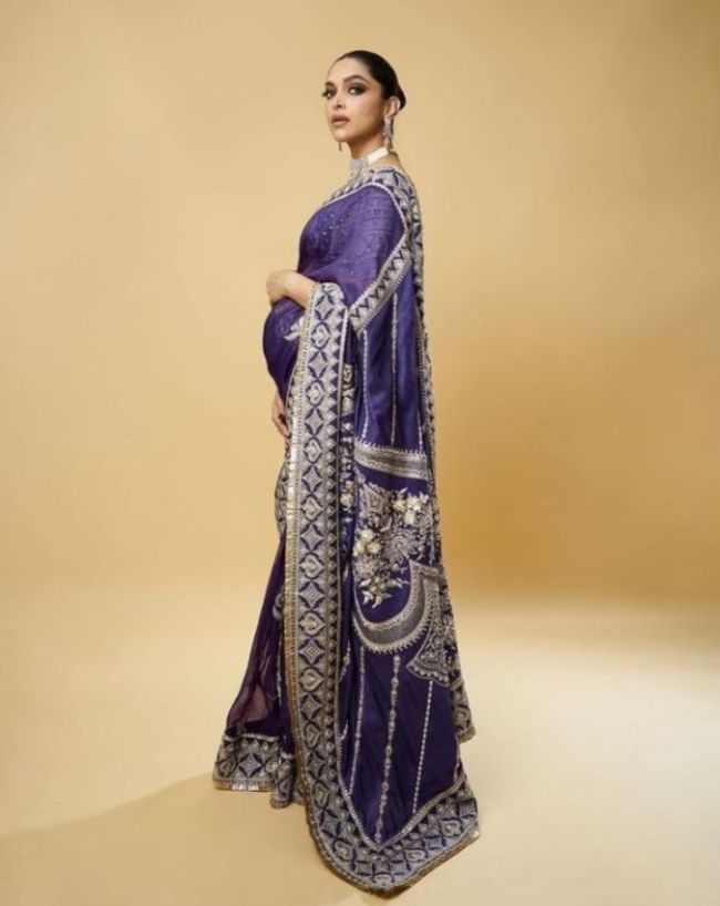 Deepika Padukone pregnancy-1-2-3-4