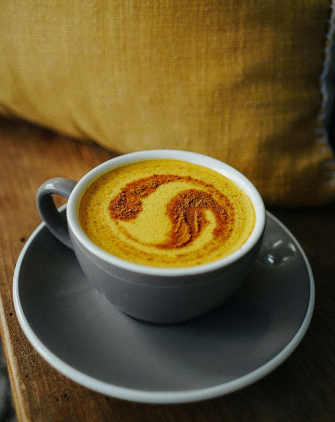 Ghutno se kat kat ki awaj aana Ghutno se kat kat ki awaj aana-1-2-3-4-5-6