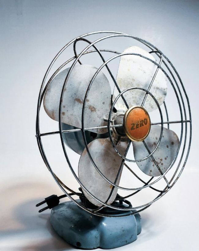 Greasy exhaust fan cleaning hacks-1-2-3-4-5-6