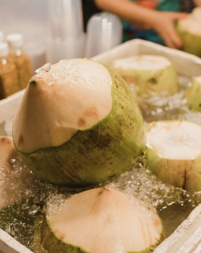 5 People Who should not drink coconut water-1-2