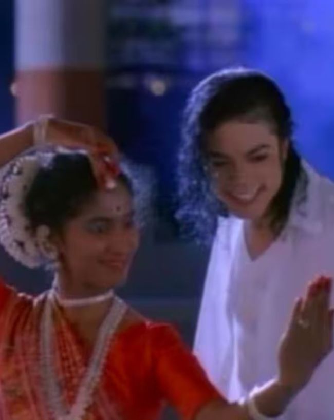 Michael Jackson and Yamuna Sangarasivam-1-2-3-4-5-6