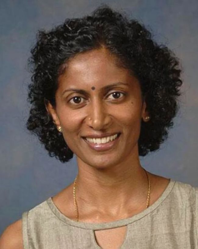 Michael Jackson and Yamuna Sangarasivam-1-2-3-4-5-6-7