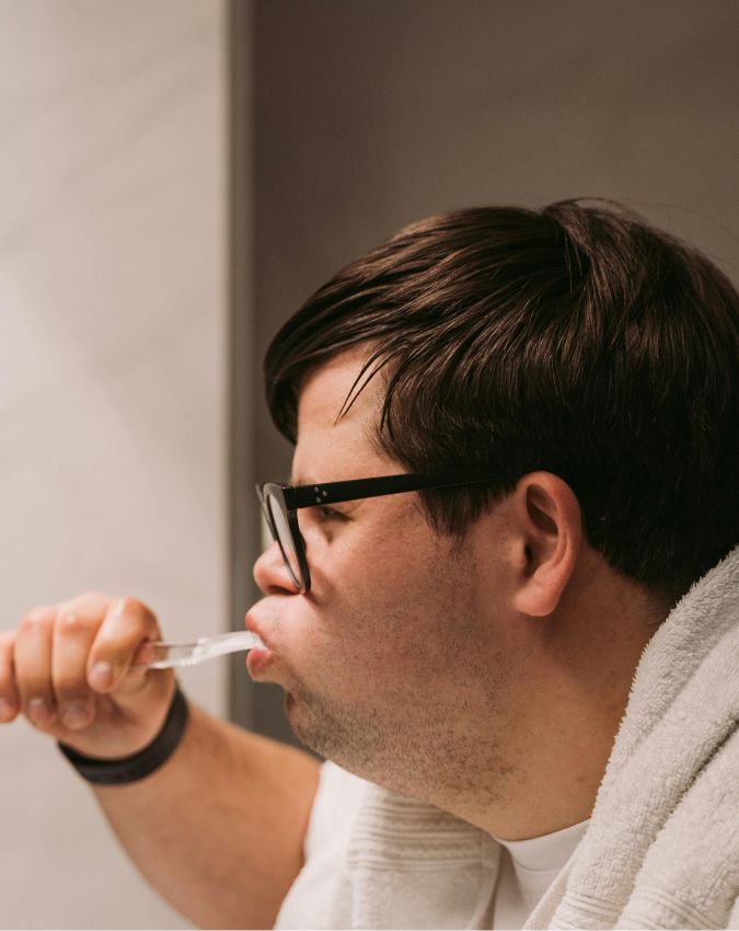 Gutkha Stain On Teeth-1-2-3-4-5-6-7