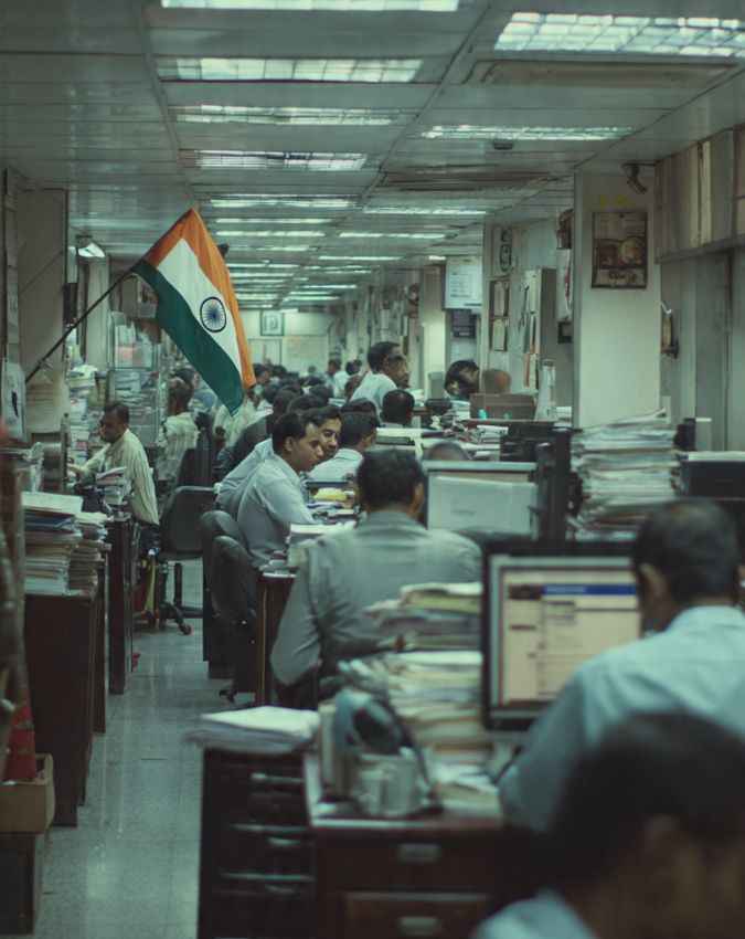 दूसरी: अदालती मामलों की बढ़ती संख्या