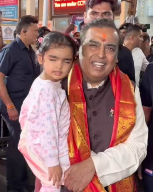 Mukesh Ambani Birthday 2026 Siddhivinayak-1-2-3-4-5-6-7-8