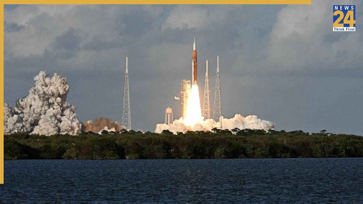 Artemis-2 Moon Mission: NASA ने लॉन्च किया आर्टेमिस-2 मिशन, 54 साल बाद चांद की यात्रा, जानें क्या है मकसद?