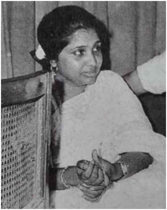 आशा भोसले