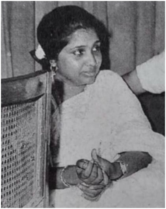 Asha Bhosle-1-2