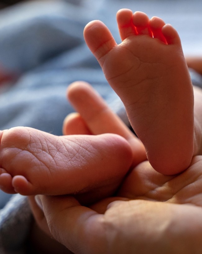 Baby Burping After Feeding-1-2-3-4-5-6-7