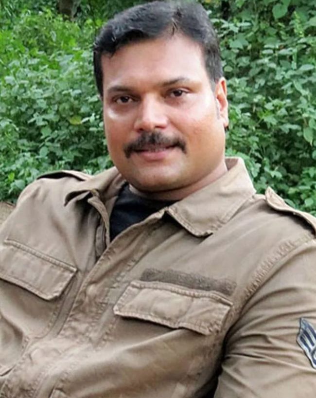 CID Dayanand Shetty akshay kumar-1-2-3-4-5-6-7-8