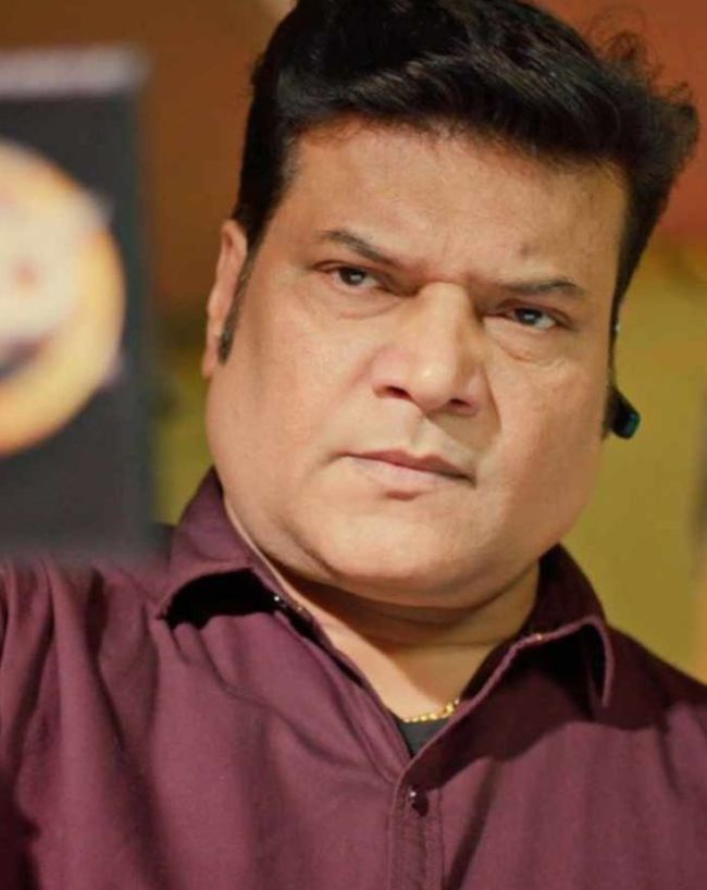 CID Dayanand Shetty akshay kumar-1-2