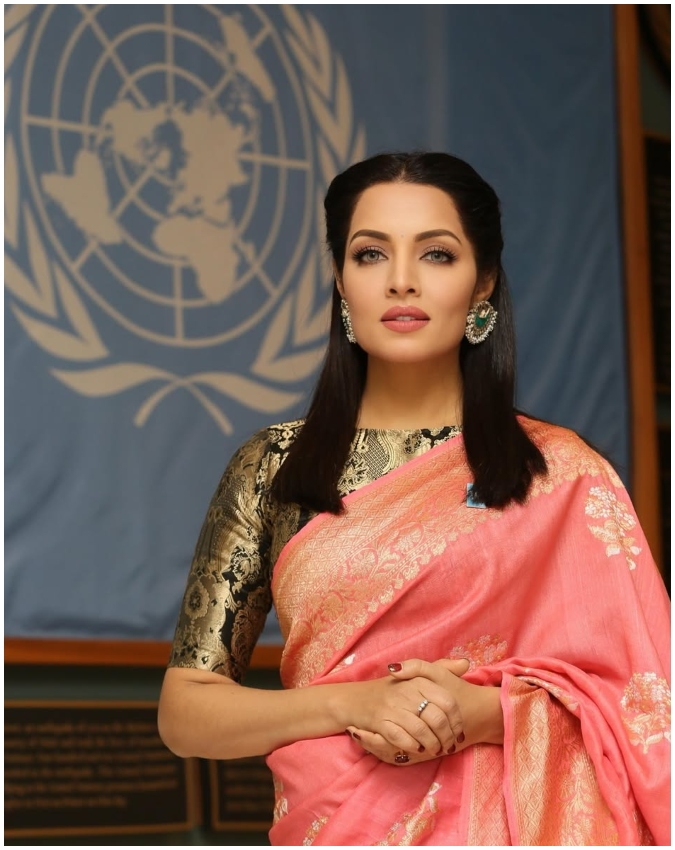 Celina Jaitly-1-2