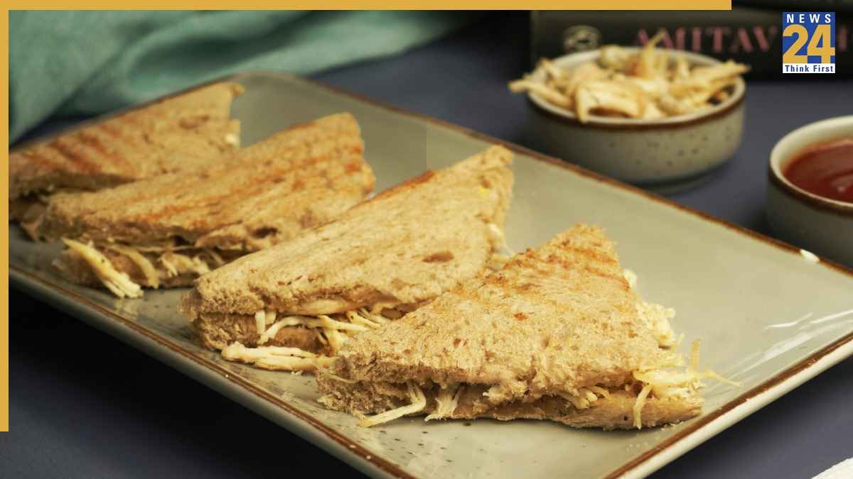 मिनट में बनाएं टेस्टी चीज सैंडविच, स्वाद और सेहत दोनों के लिए बेस्ट