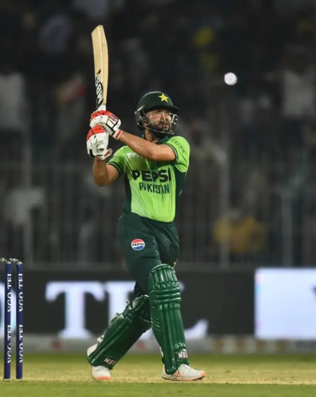 मोहम्मद नवाज-1-2