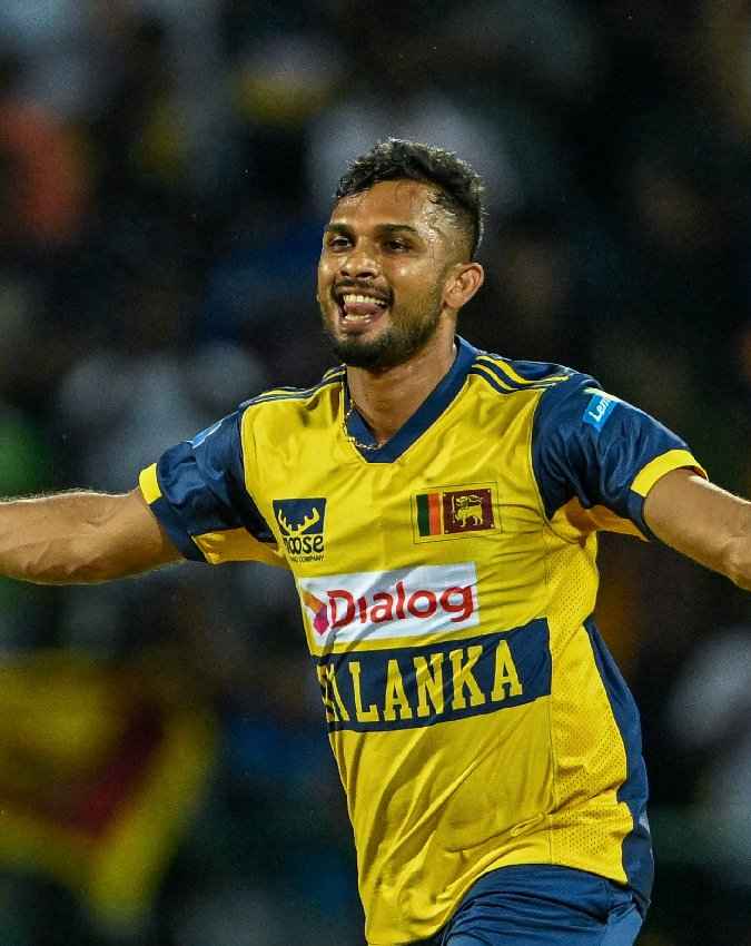 श्रीलंकाई कप्तान हैं शनाका 