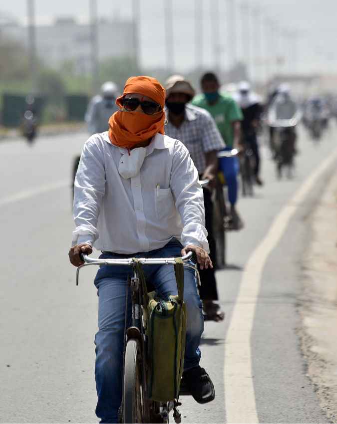 तपता आसमान