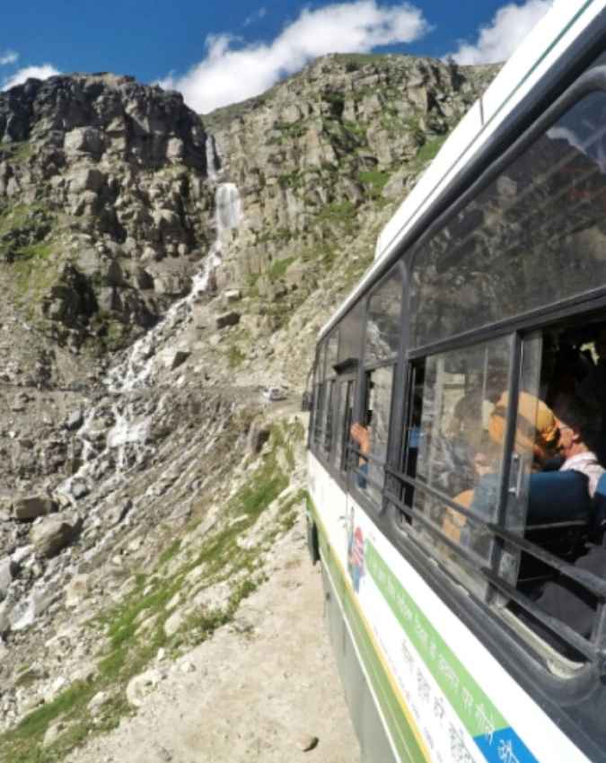 लेह बस स्टैंड 