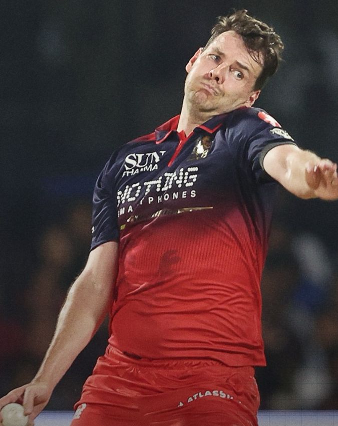 RCB vs CSK (1) RCB vs CSK-1-2-3-4-5