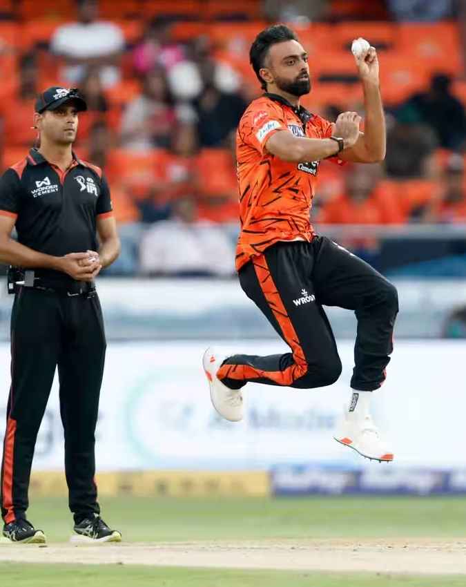 जयदेव उनादकट  