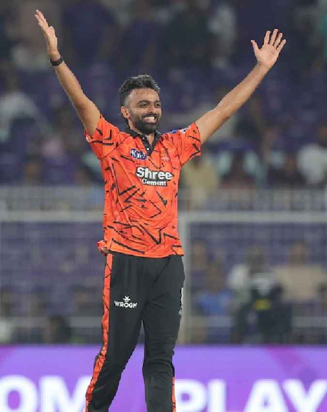 जयदेव उनादकट 