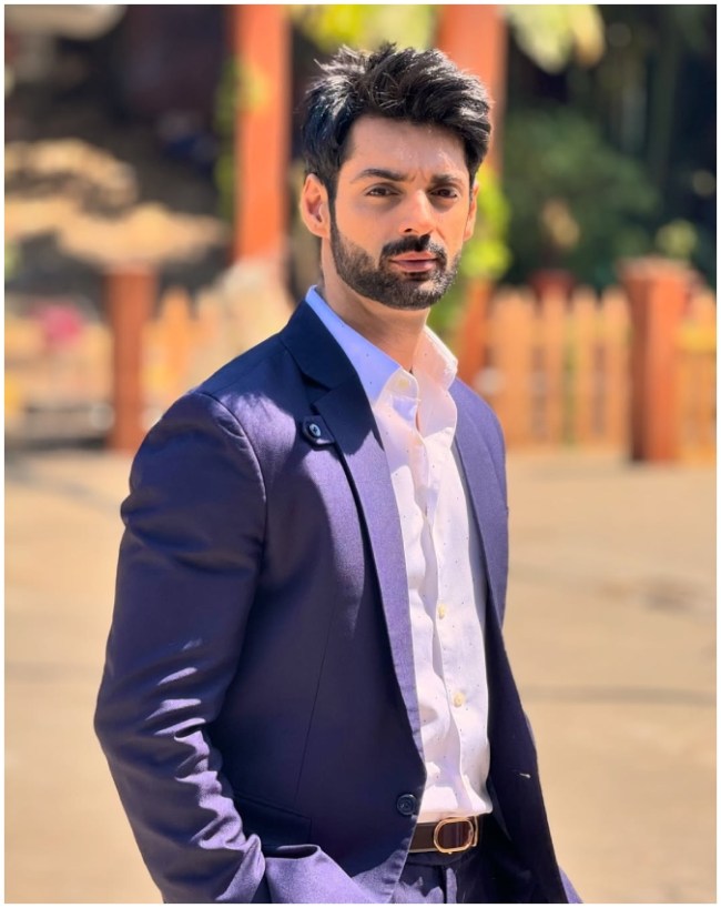 Karan Wahi-1-2-3-4-5