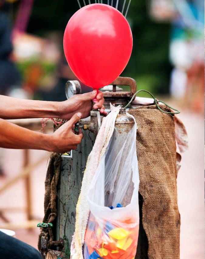 वैश्विक तनाव का इस पर क्या है असर?