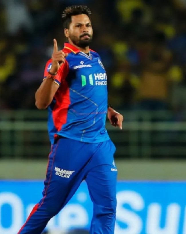 Sakib Hussain and Ishan Kishan Sakib Hussain and Ishan Kishan-1-2-3-4