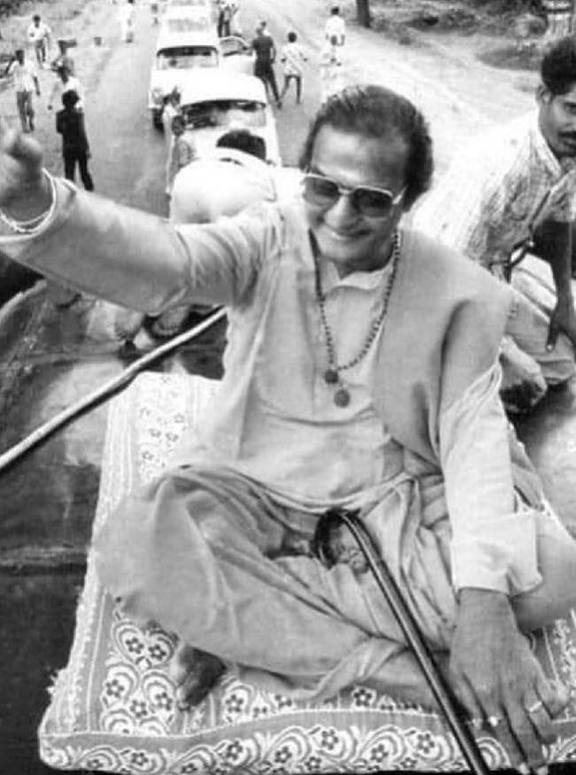 Thalapathy Vijay-1-2-3-4