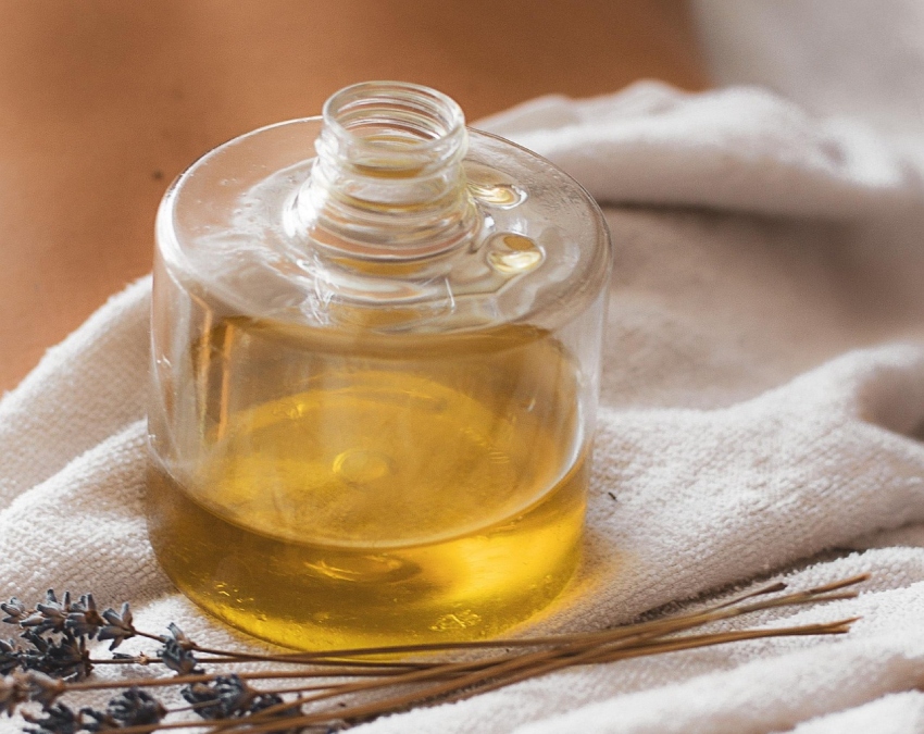 Nabhi Me Tel Kitni Boond Dalni Chahiye-1-2-3