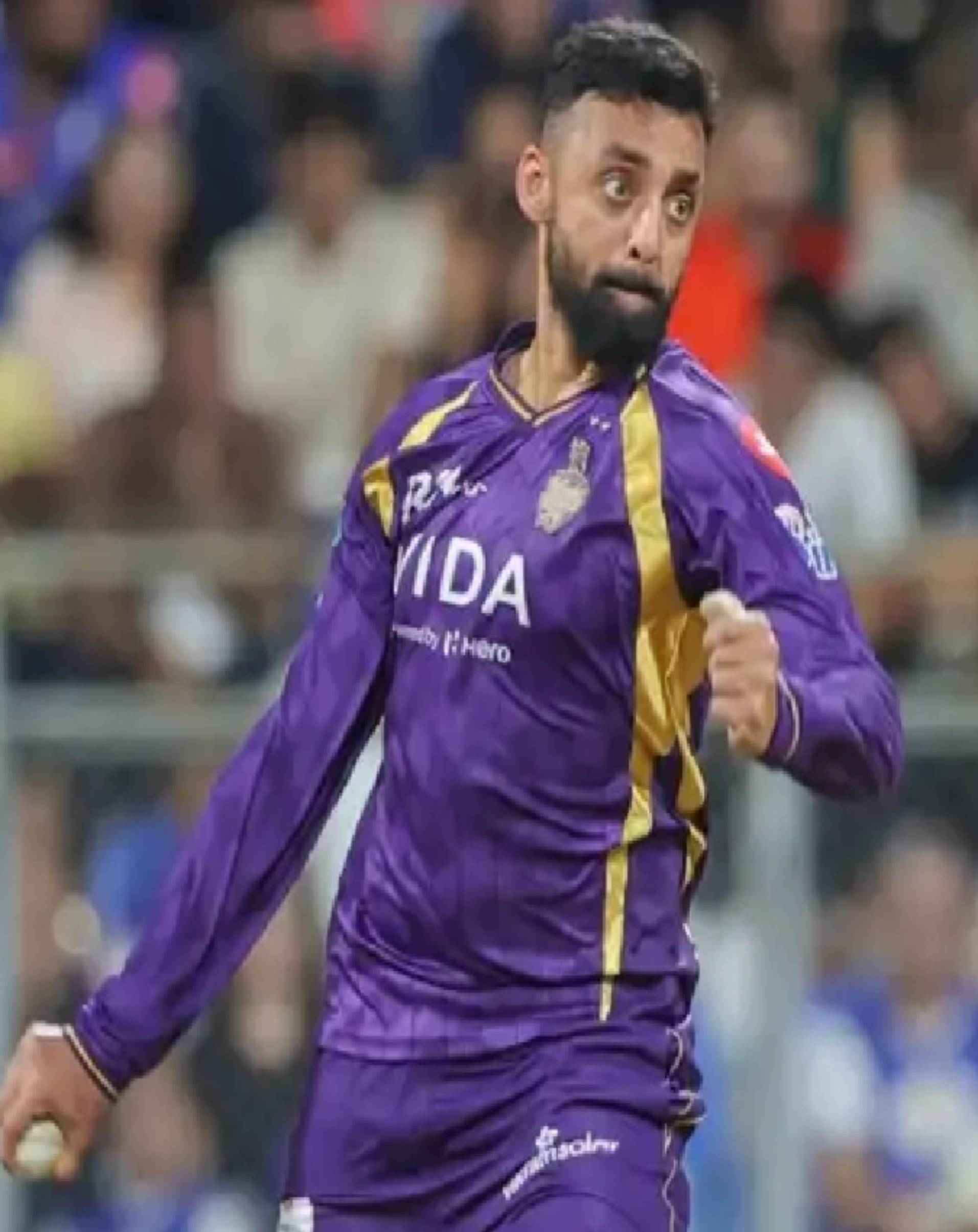 वरुण चक्रवर्ती (KKR)