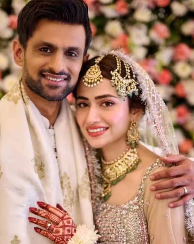 Pakistan Cricketers Wives-1-2-3