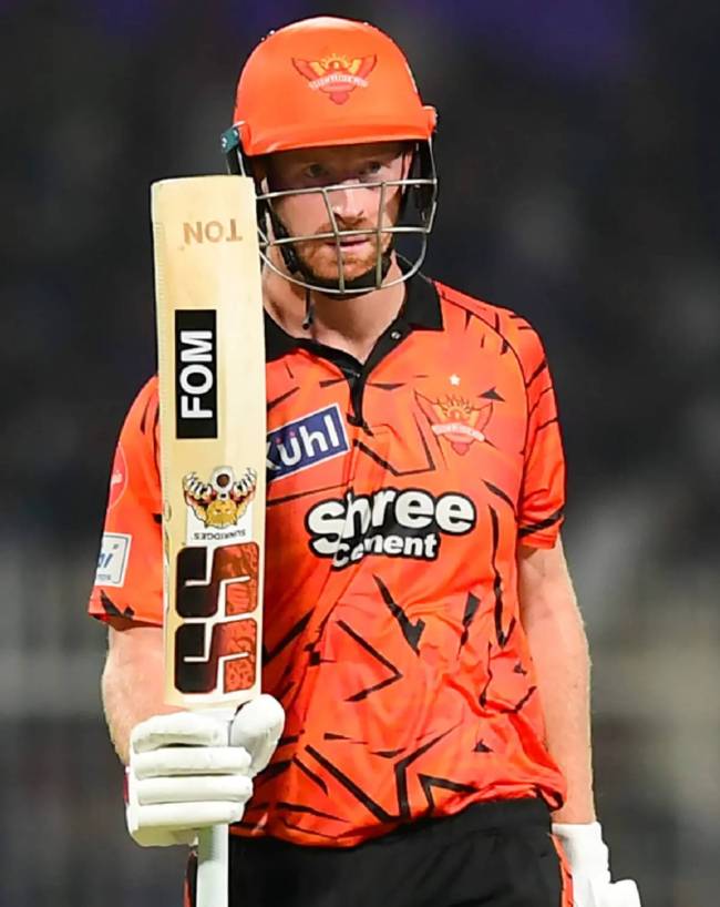 Shubman Gill and Virat Kohli-1-2-3-4