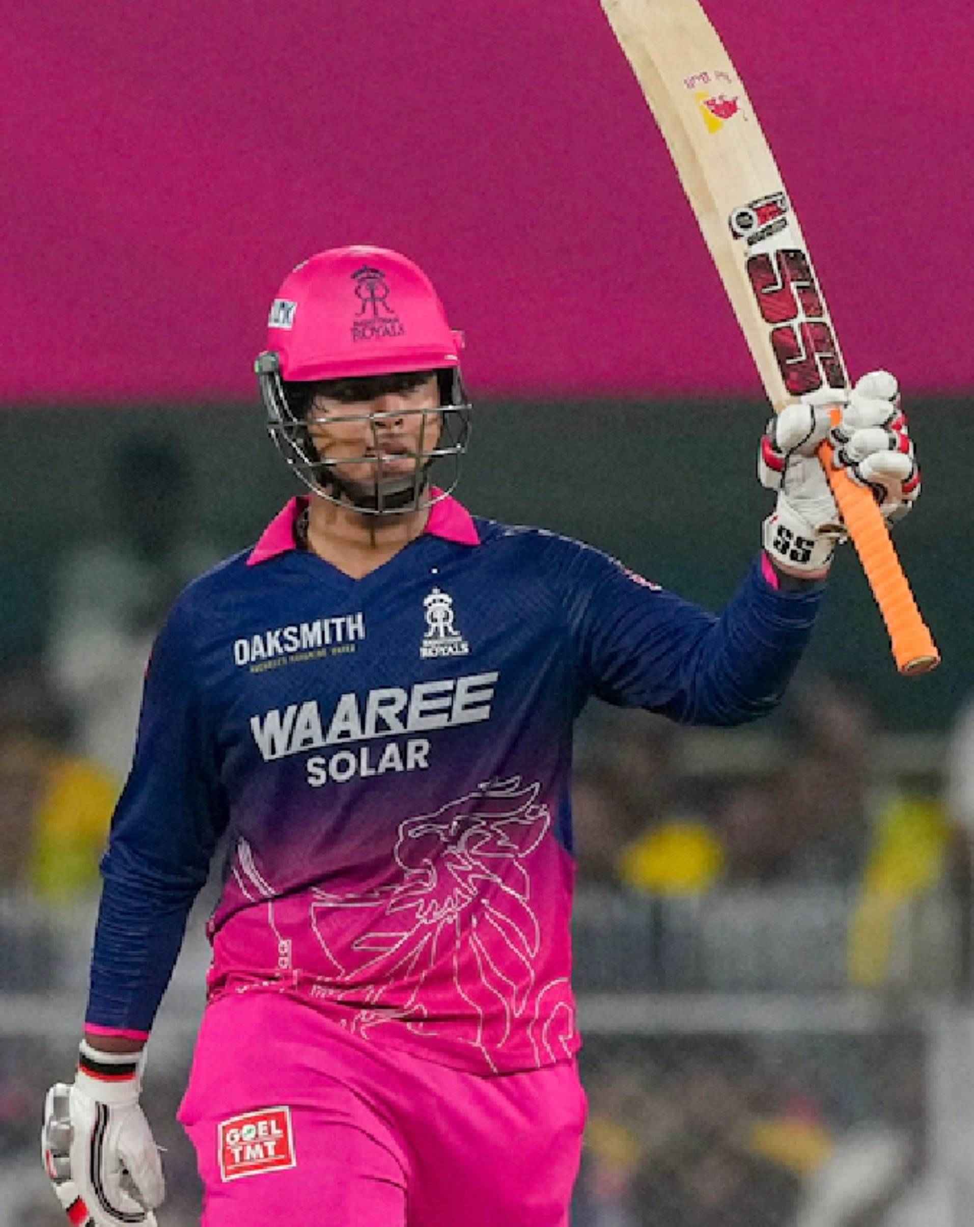 IPL में सबसे तेज 500 रन बनाने वाले खिलाड़ी बने वैभव सूर्यवंशी