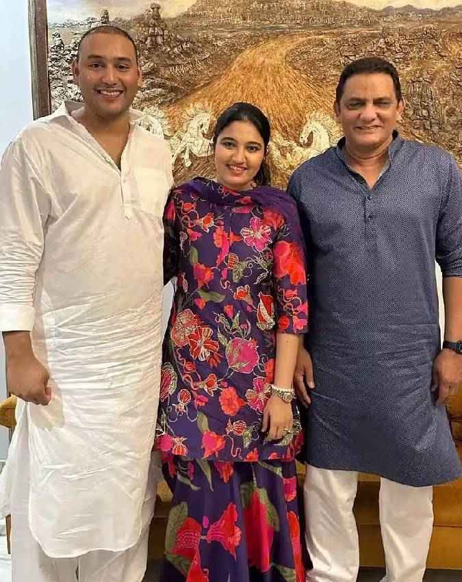 मोहम्मद अजहरुद्दीन के बेटे से की दूसरी शादी