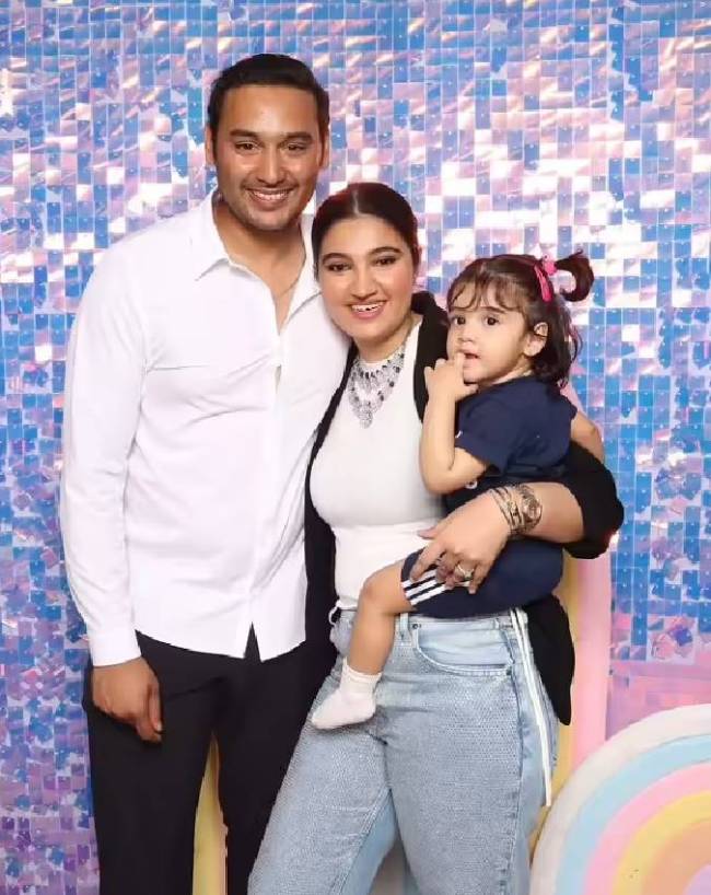 Sania mirza sister anam mirza-1-2-3-4-5-6-7-8-9-10