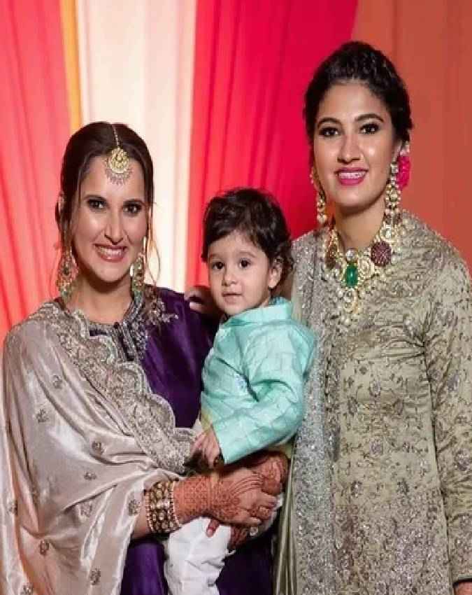 बेटी ‘दुआ’ के नाम से लॉन्च किया फैशन लेबल