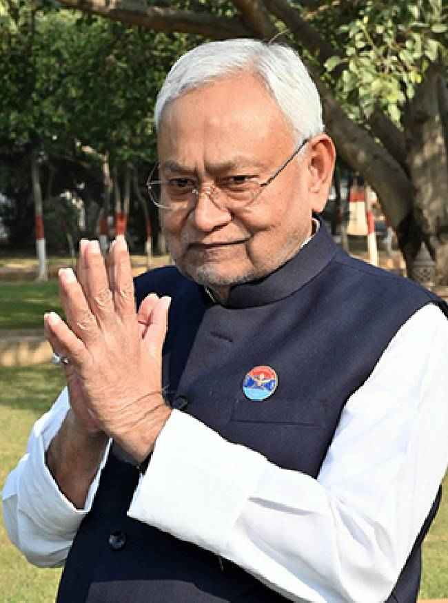 हरि सहनी ने दिया केले के पेड़ का उदाहरण