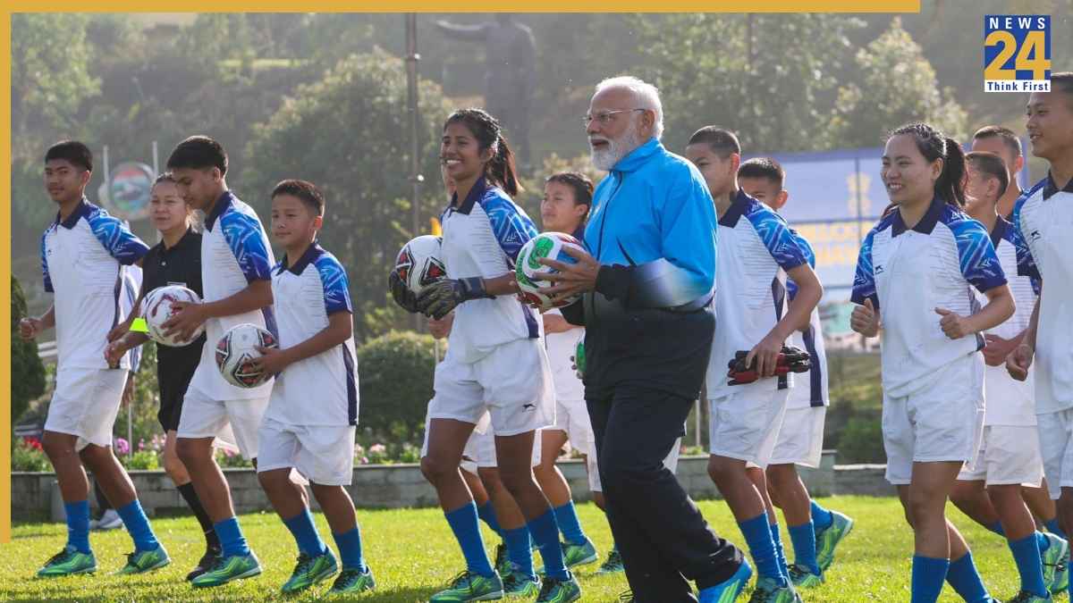 PM Modi turns footballer