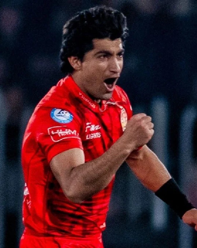 Naseem Shah-1-2-3-4-5