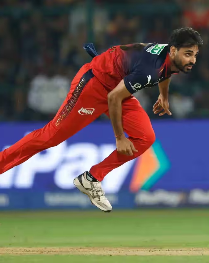 Bhuvneshwar Kumar Bhuvneshwar Kumar-1-2-3-4-5-6