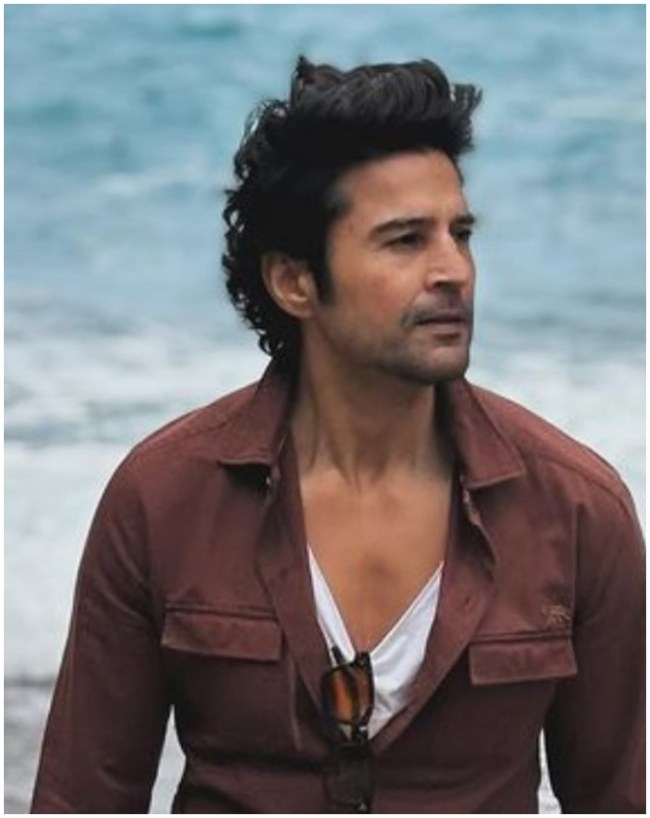 Rajeev Khandelwal-1-2-3