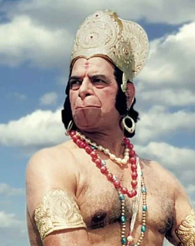 स्पेशल स्टूल पर बैठते थे दारा सिंह