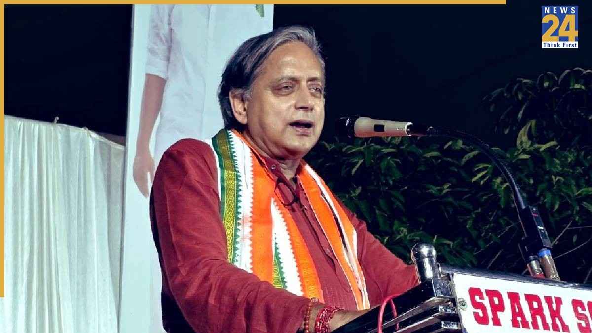 Shashi Tharoor Pakistan remark (1)
