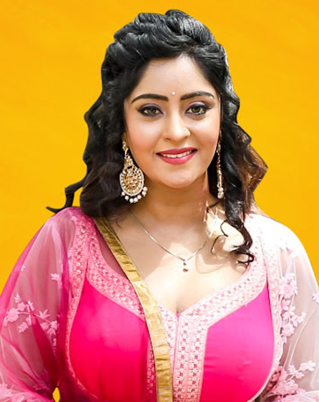 Bhojpuri Stars Worked in Bollywood-1-2-3-4-5