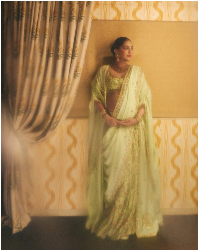 Sonam Kapoor-1-2-3-4